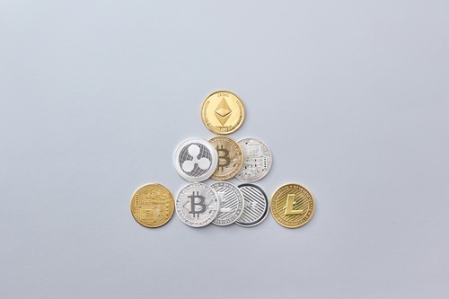 Bitcoin wallet address verification and network selection before sending BTC
